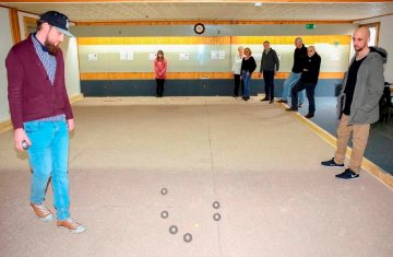 Fotos zum Bericht im Hanauer Anzeiger über unsere neue Boulehalle (Fotos: Axel Häsler)